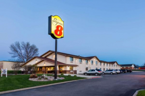 Отель Super 8 by Wyndham Spirit Lake/Okoboji  Спирит Лейк